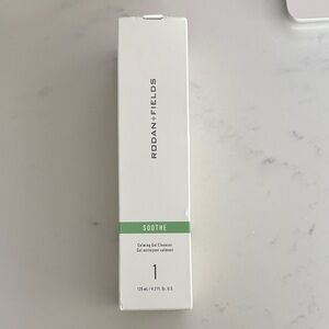 Rodan + Fields Soothe Gel Cleanser - Step 1 (new)